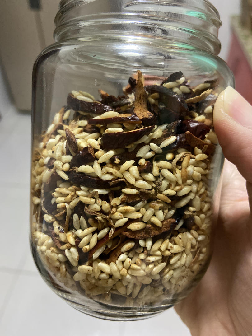 瘦小腹的红枣姜米茶