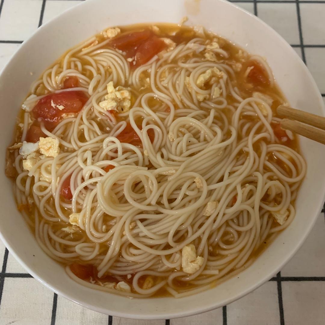 汤都要喝光的西红柿鸡蛋面