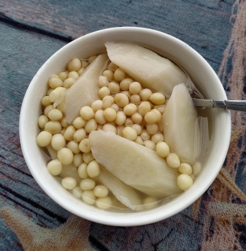 山药芡实糖水的做法