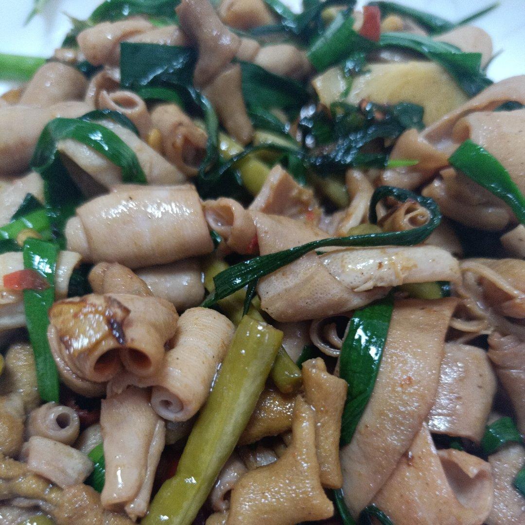 蒜香鸡肠