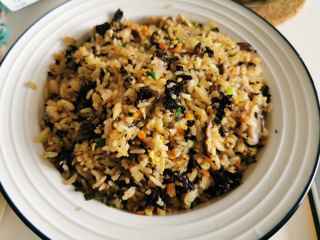 紫菜炒饭的做法