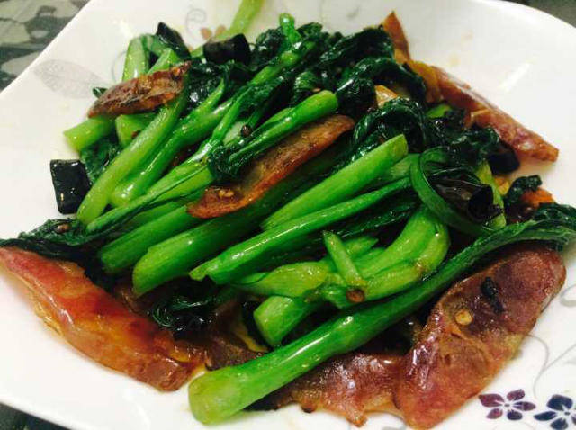 菜心炒腊肠