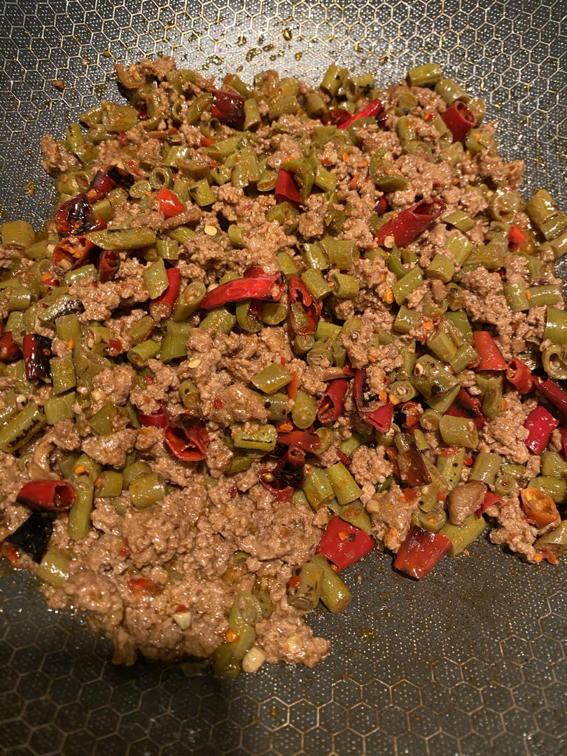 酸豆角炒肉末/湖南米粉