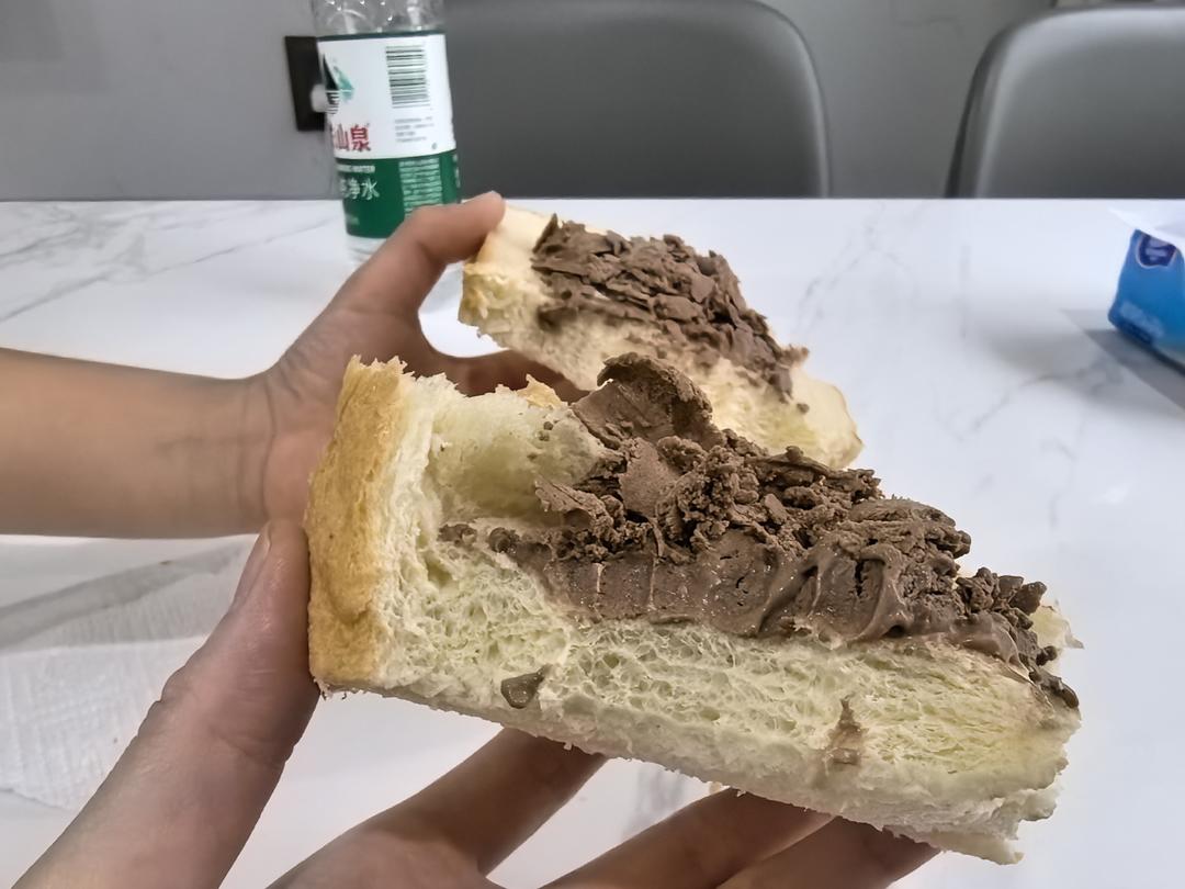 巧克力冰淇淋 Schokoladeneis