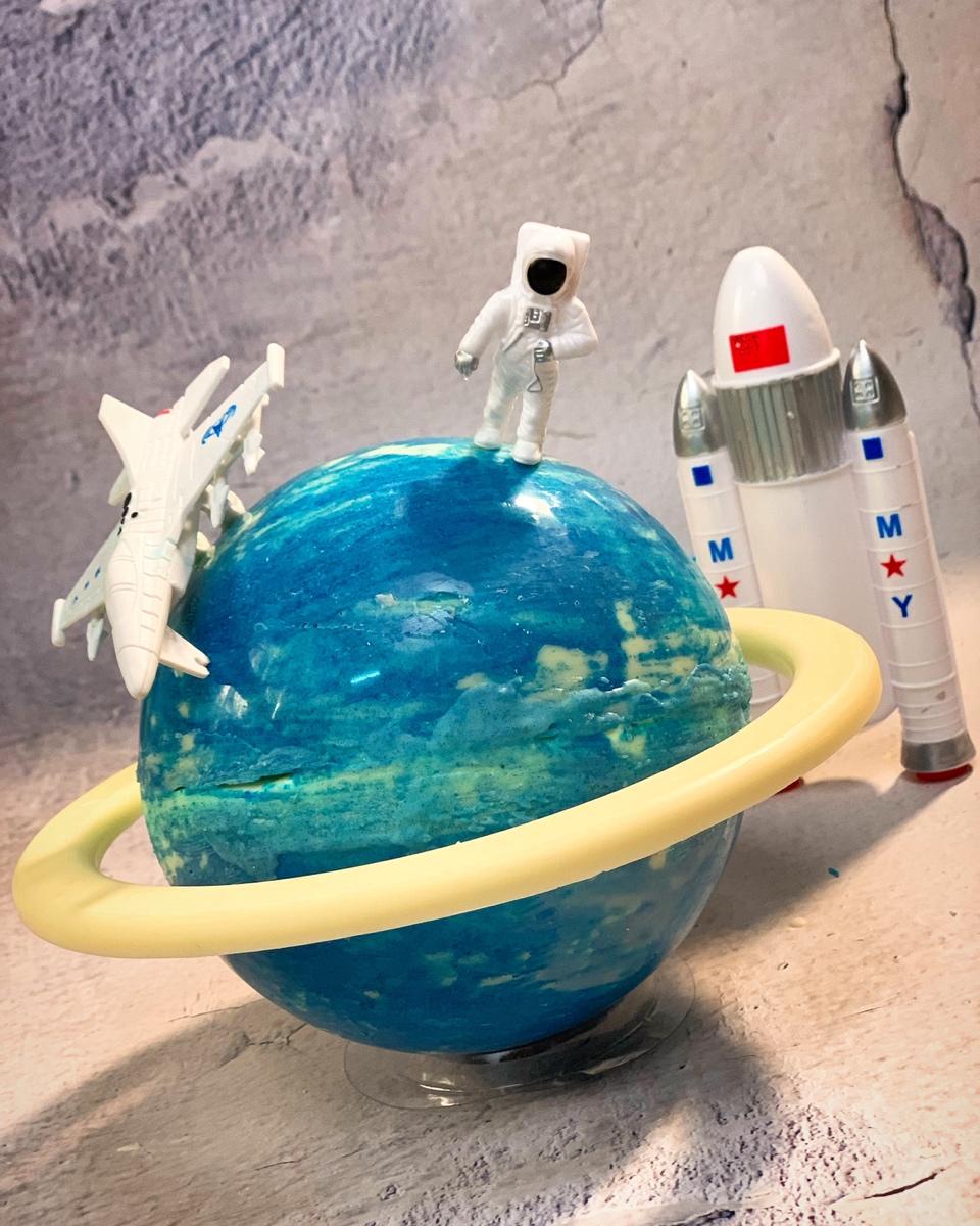 星球蛋糕