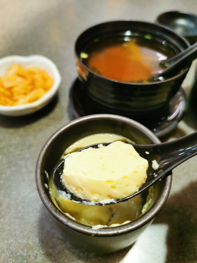 电饭煲蒸蛋～滑嫩鸡蛋羹～主妇必杀技