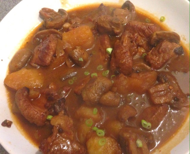 土豆蘑菇烧排骨