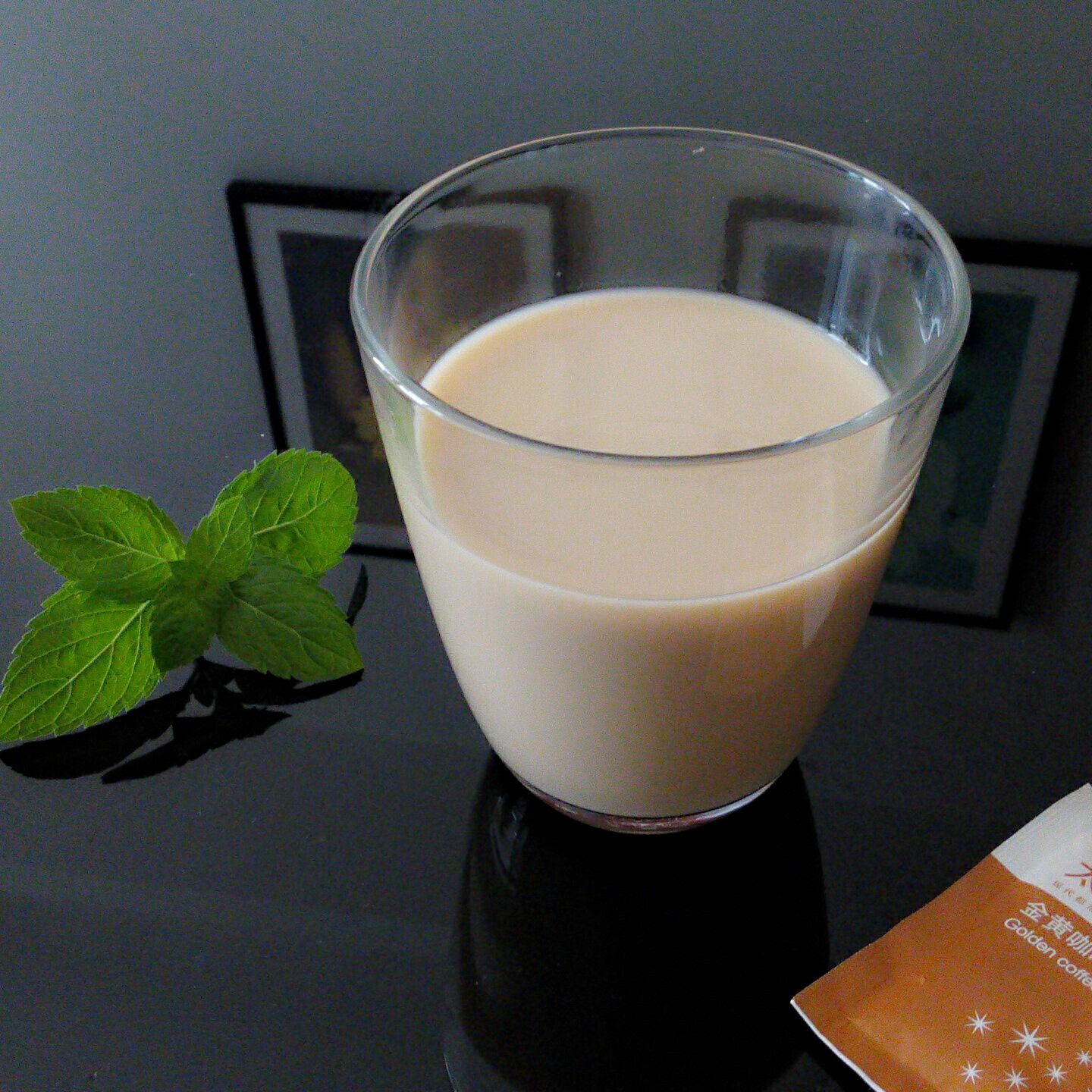 薄荷奶茶