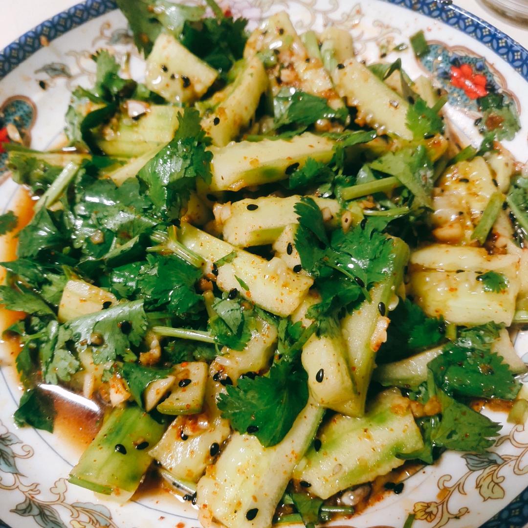 🌈酸酸辣辣巨开胃～超过瘾的凉拌黄瓜