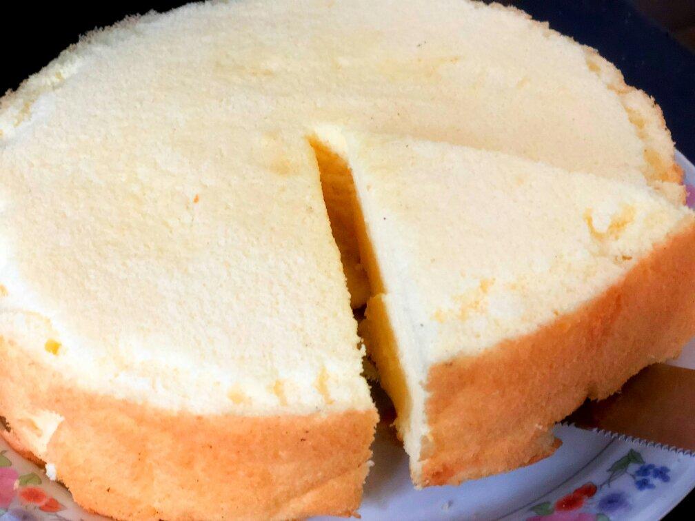 安慕希戚风（只要会打蛋白会搅拌100%成功的啦）