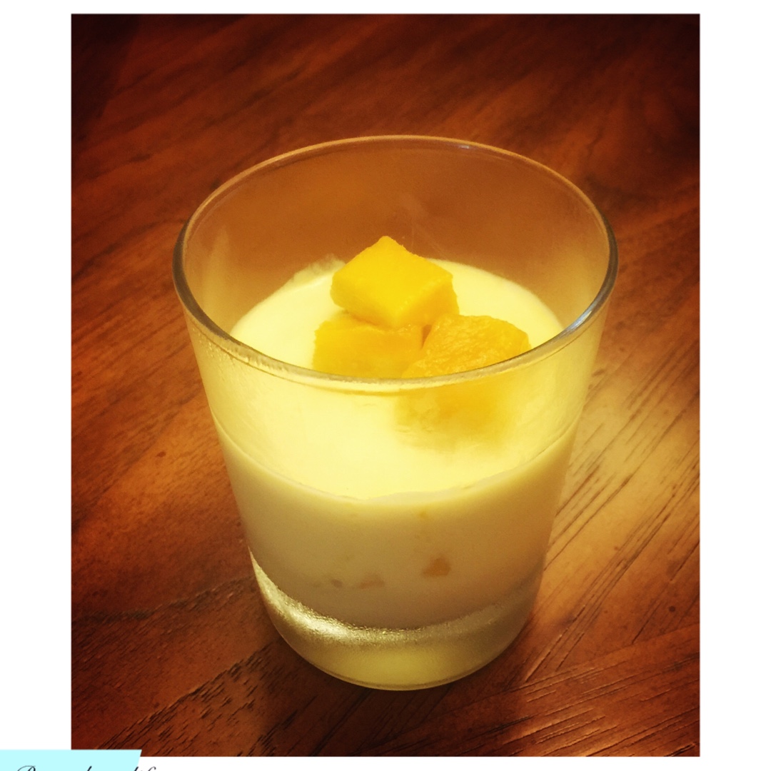芒果慕斯杯