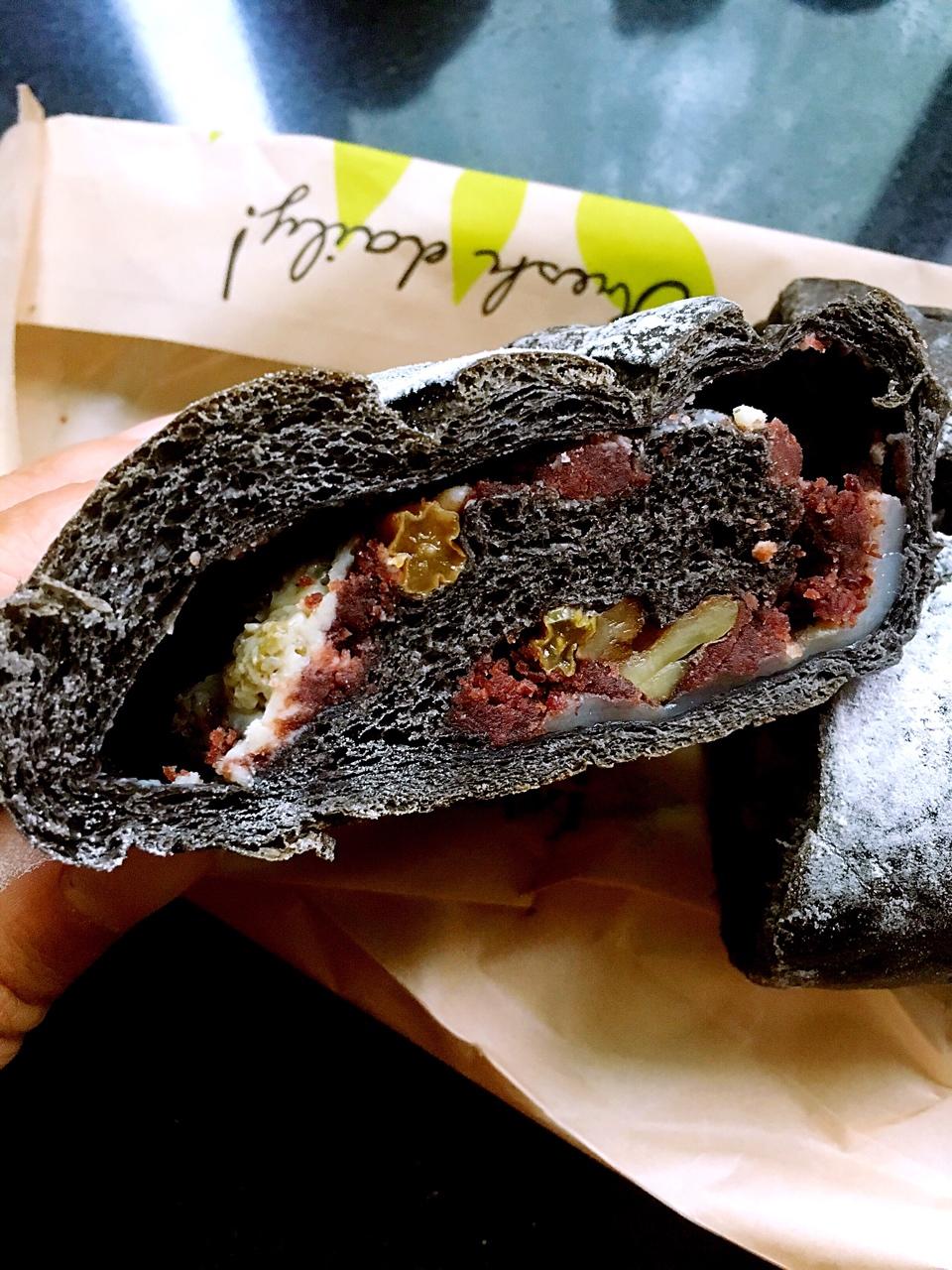 巧克力蔓越莓软欧 Rano Bread