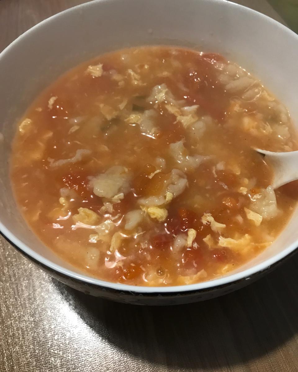 西红柿鸡蛋疙瘩汤