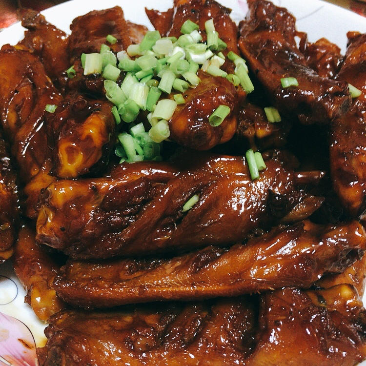 红烧鸭翅中
