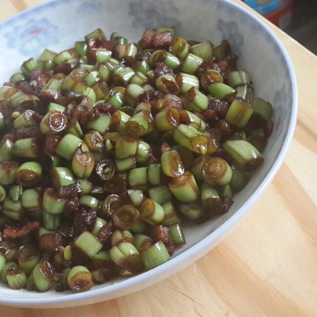 豆角炒肉末