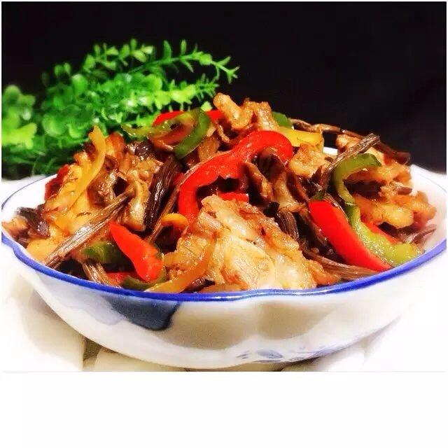 干锅茶树菇的做法