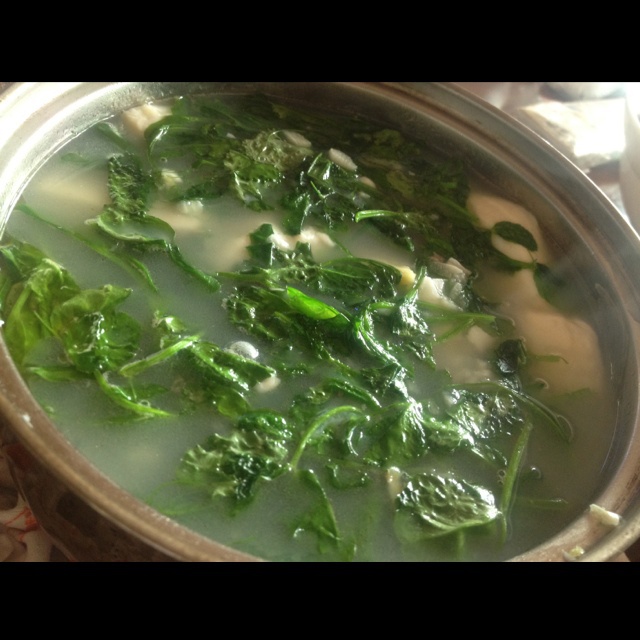 鲫鱼豆腐汤