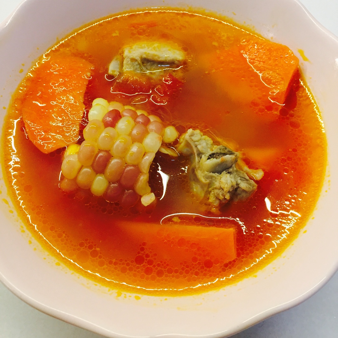 番茄玉米排骨汤