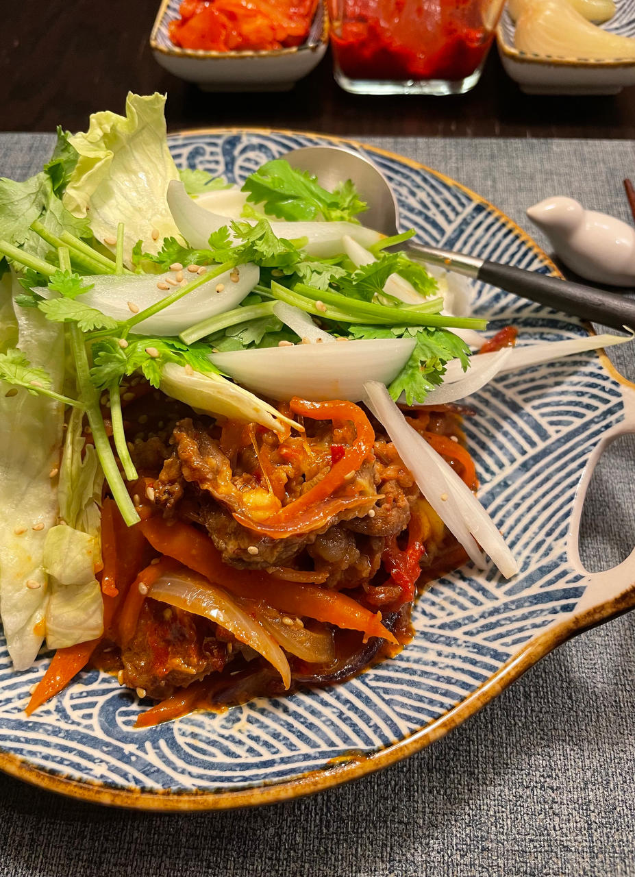 【尹食堂/尹餐厅】韩式烤肉饭 윤식당 불고기 라이스