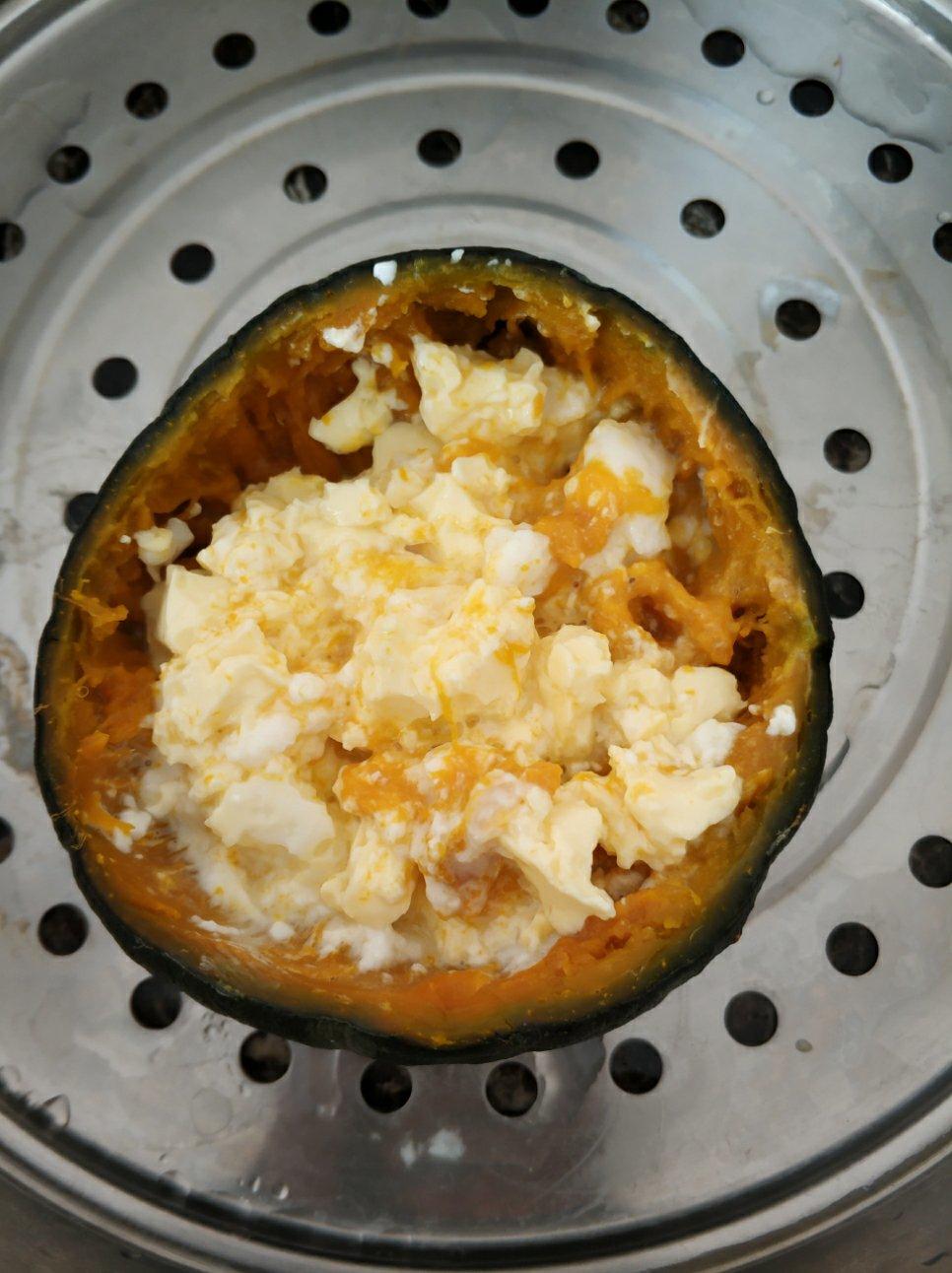 小呆小朵做的低脂健身餐-贝贝南瓜炖蛋(双皮奶)