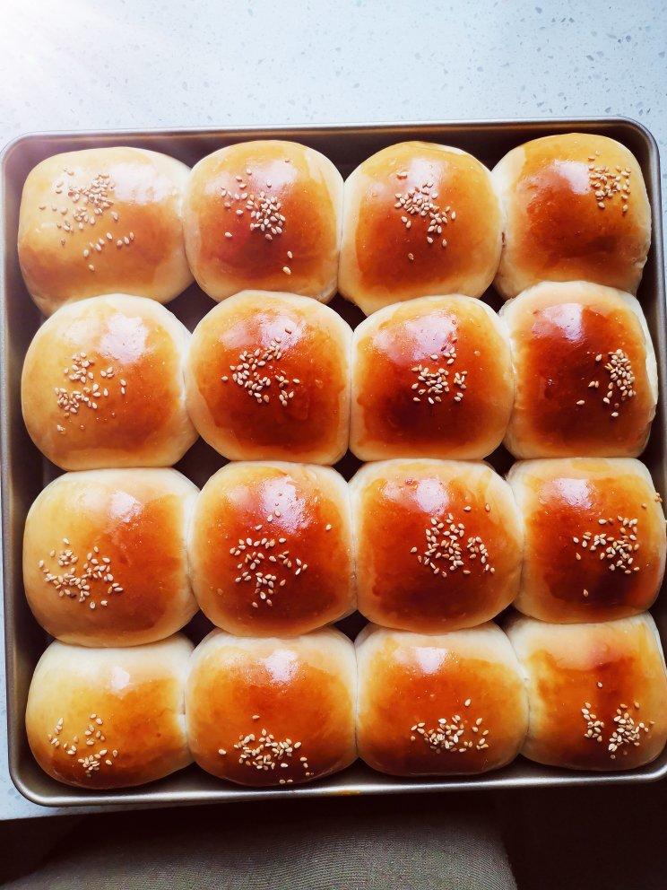 超软牛奶餐包，此配方超软不甜易出膜，放一礼拜不变硬