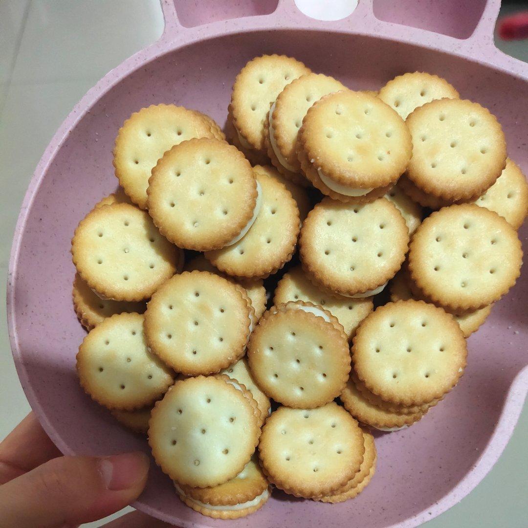 牛扎夹心饼干
