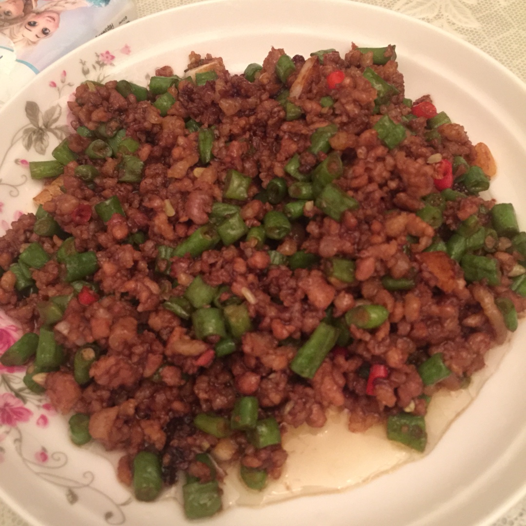 肉沫豆角下饭菜