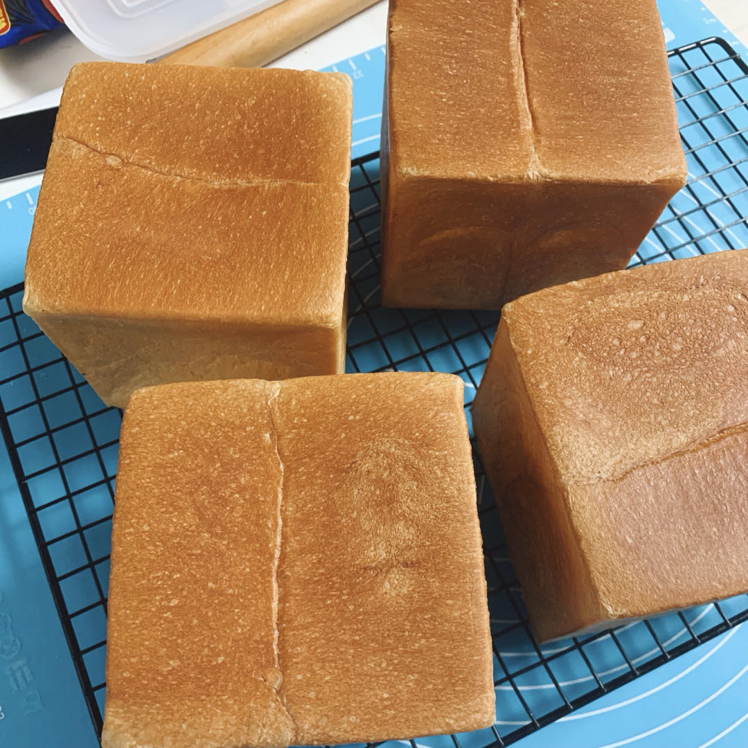 炼奶北海道吐司