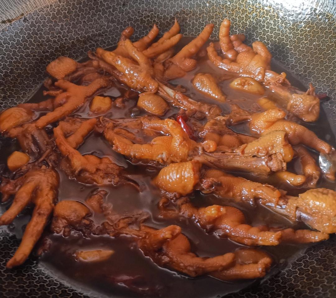 “销魂”卤鸡爪