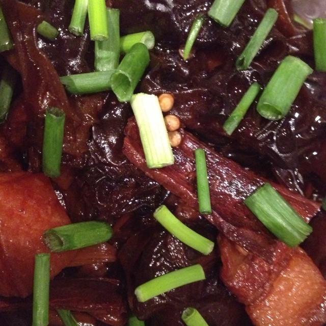 黄花菜烧五花肉