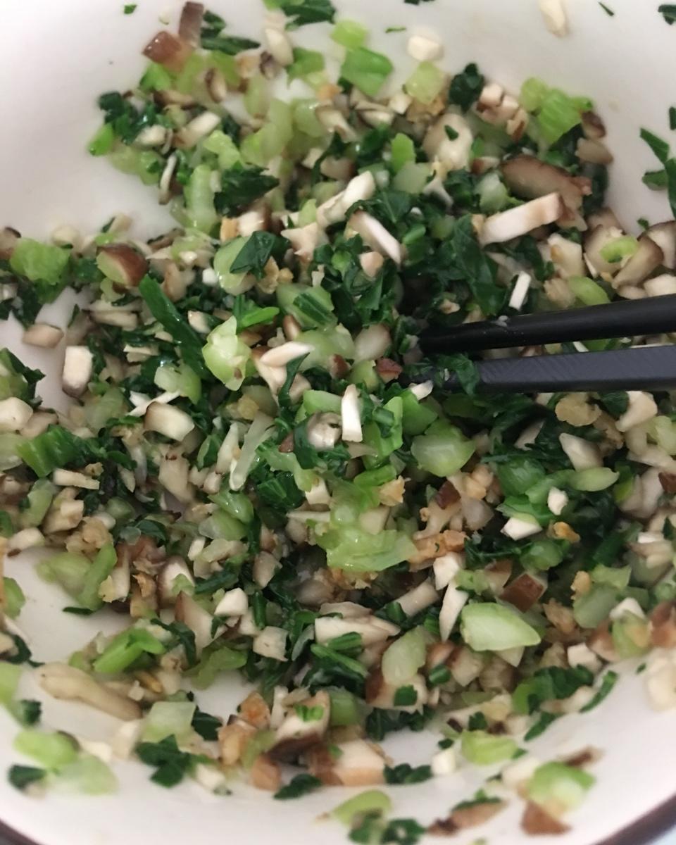 香菇青菜包