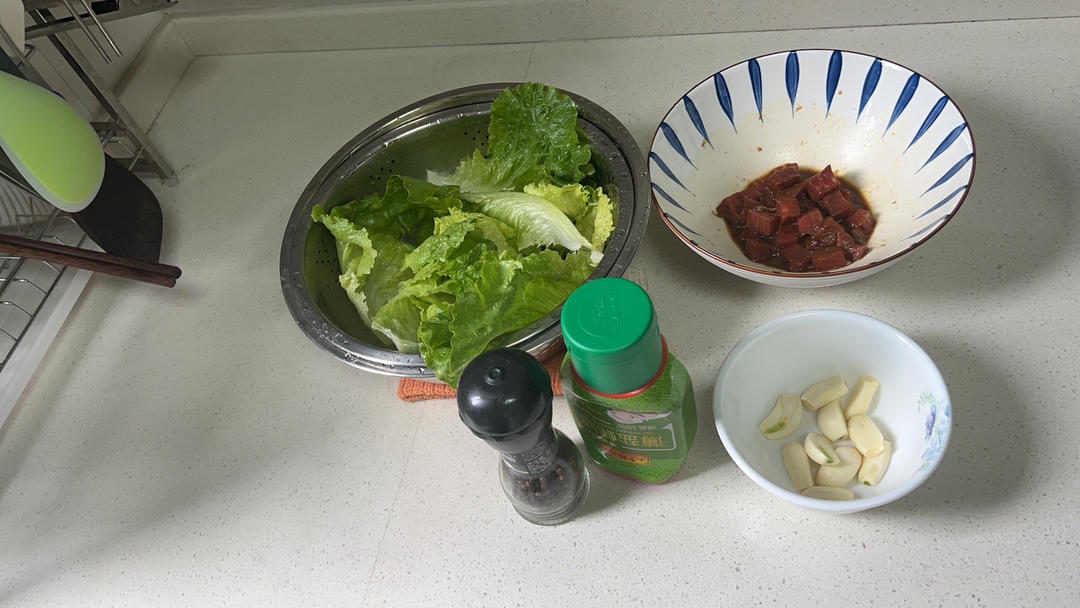好吃到舔盘的蒜香黑椒牛肉粒