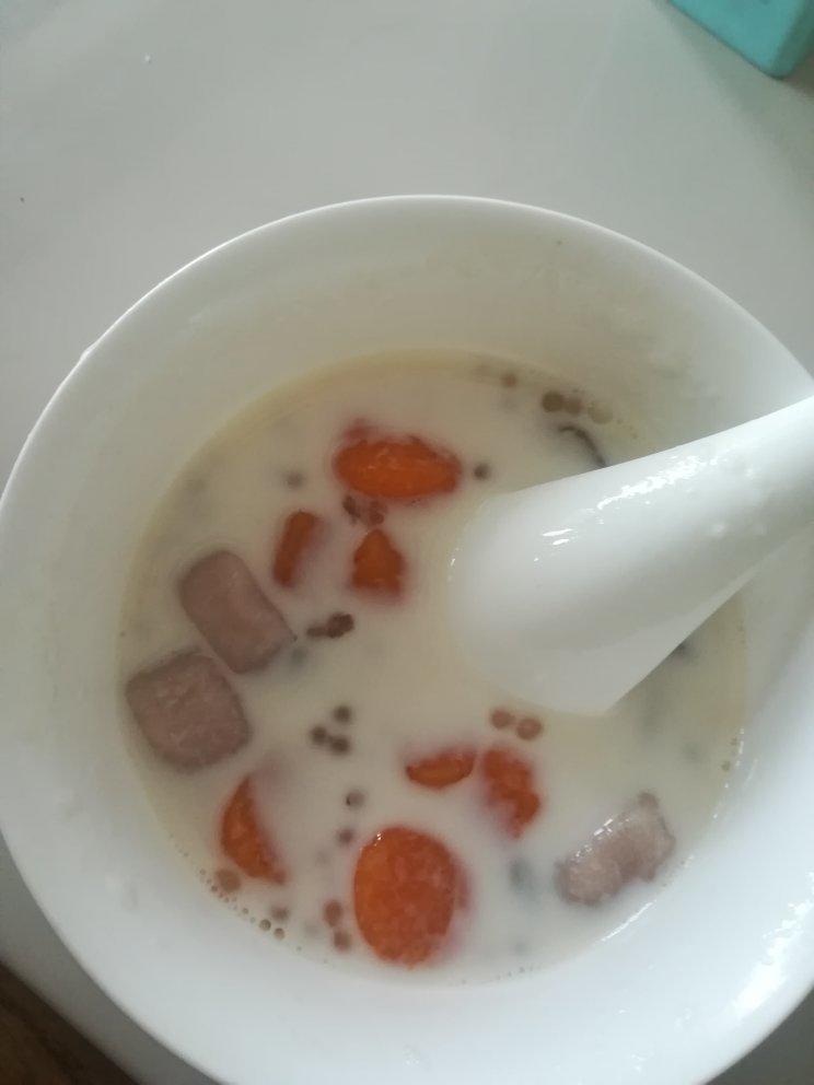 芋圆芒果椰汁西米露