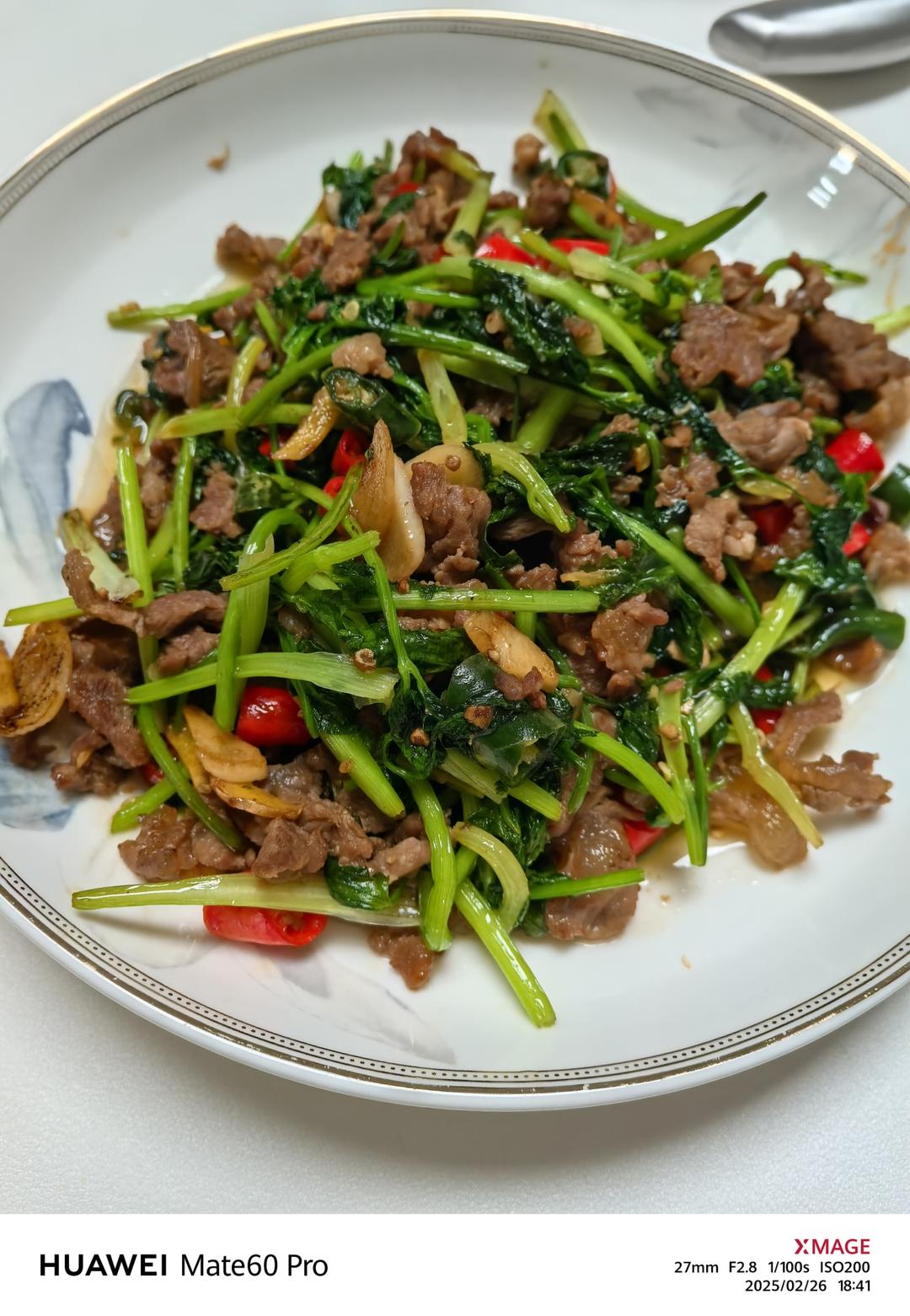 小炒黄牛肉，肉嫩味香！太好吃了简直是米饭杀手！