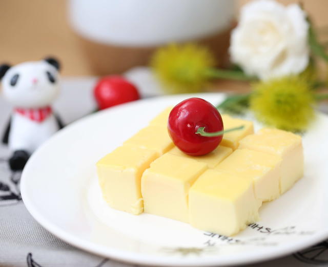 宝宝辅食食谱  豆浆鸡蛋布丁的做法