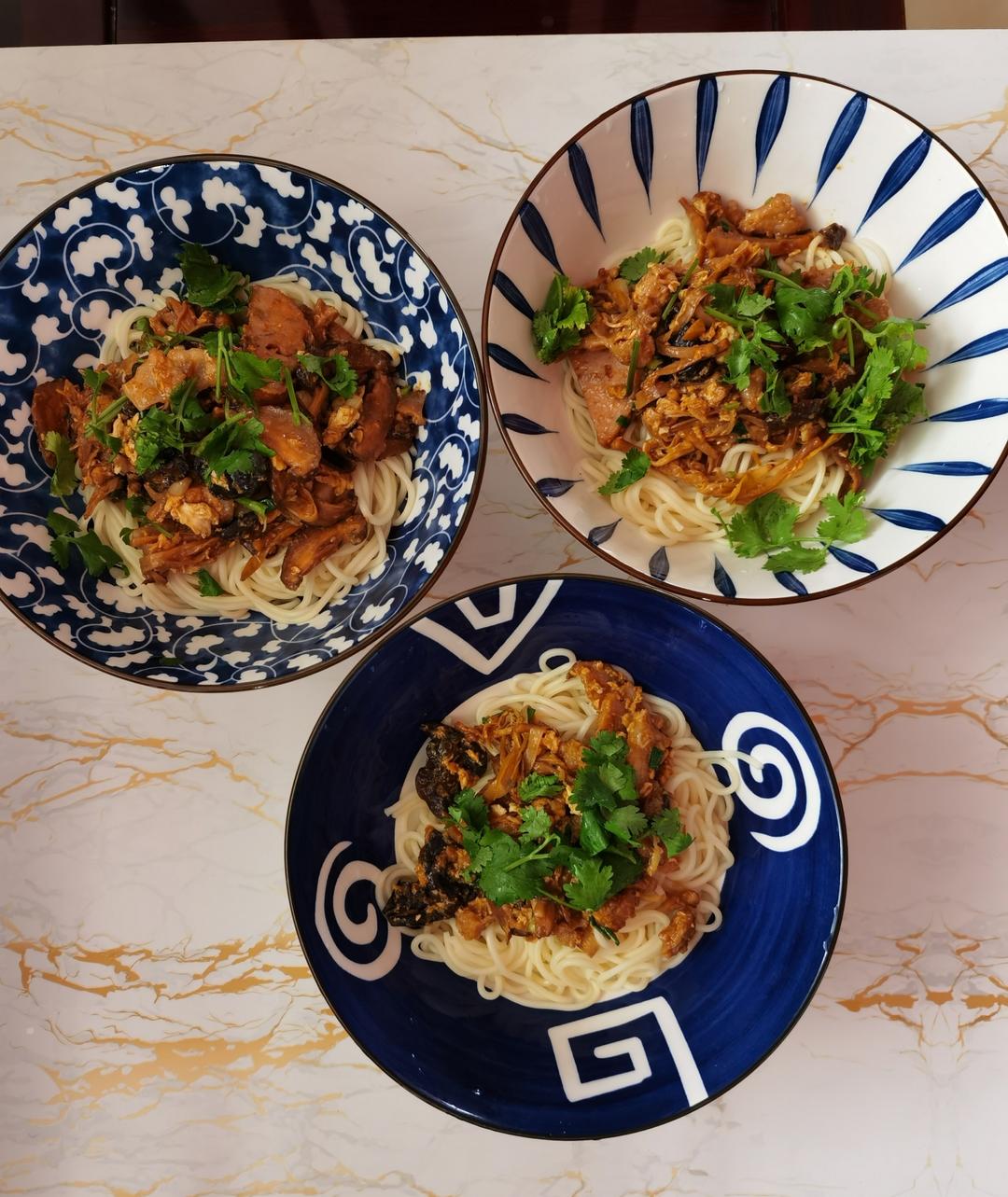 老北京三鲜打卤面