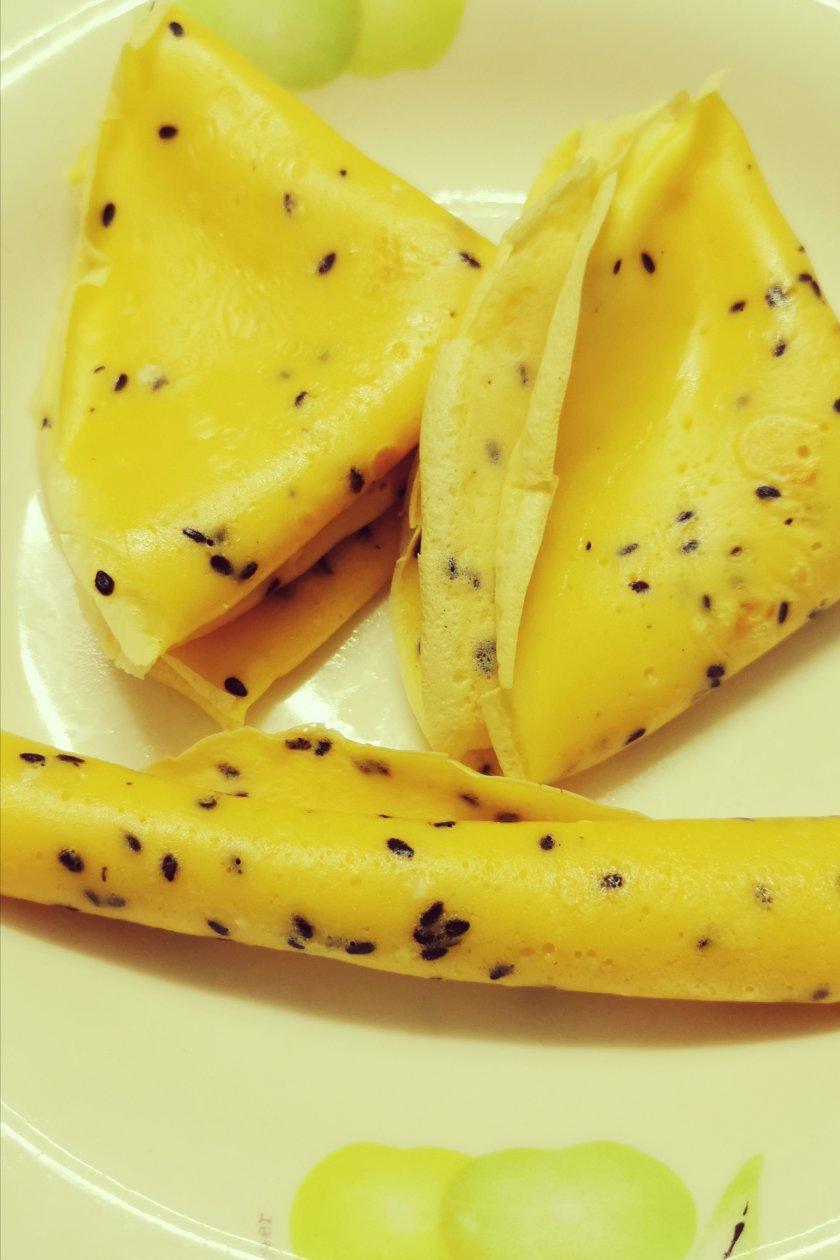 芝麻鸡蛋饼  宝宝辅食食谱