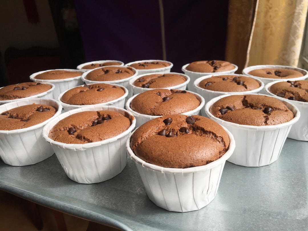 香浓巧克力❗一秒爱上巧克力纸杯蛋糕