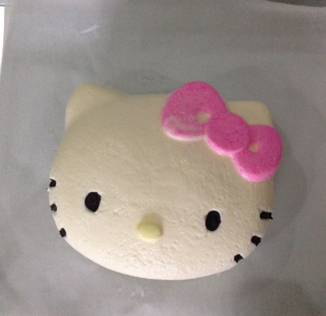 Hello Kitty 酸奶慕斯