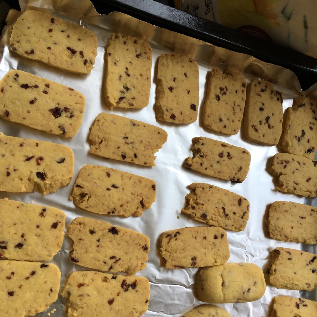 蔓越莓饼干的做法（烤箱做饼干）