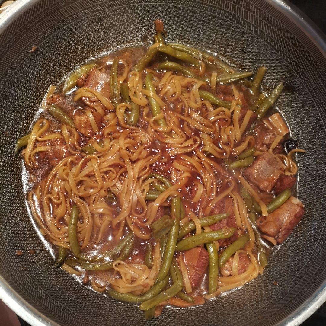 排骨豆角焖面