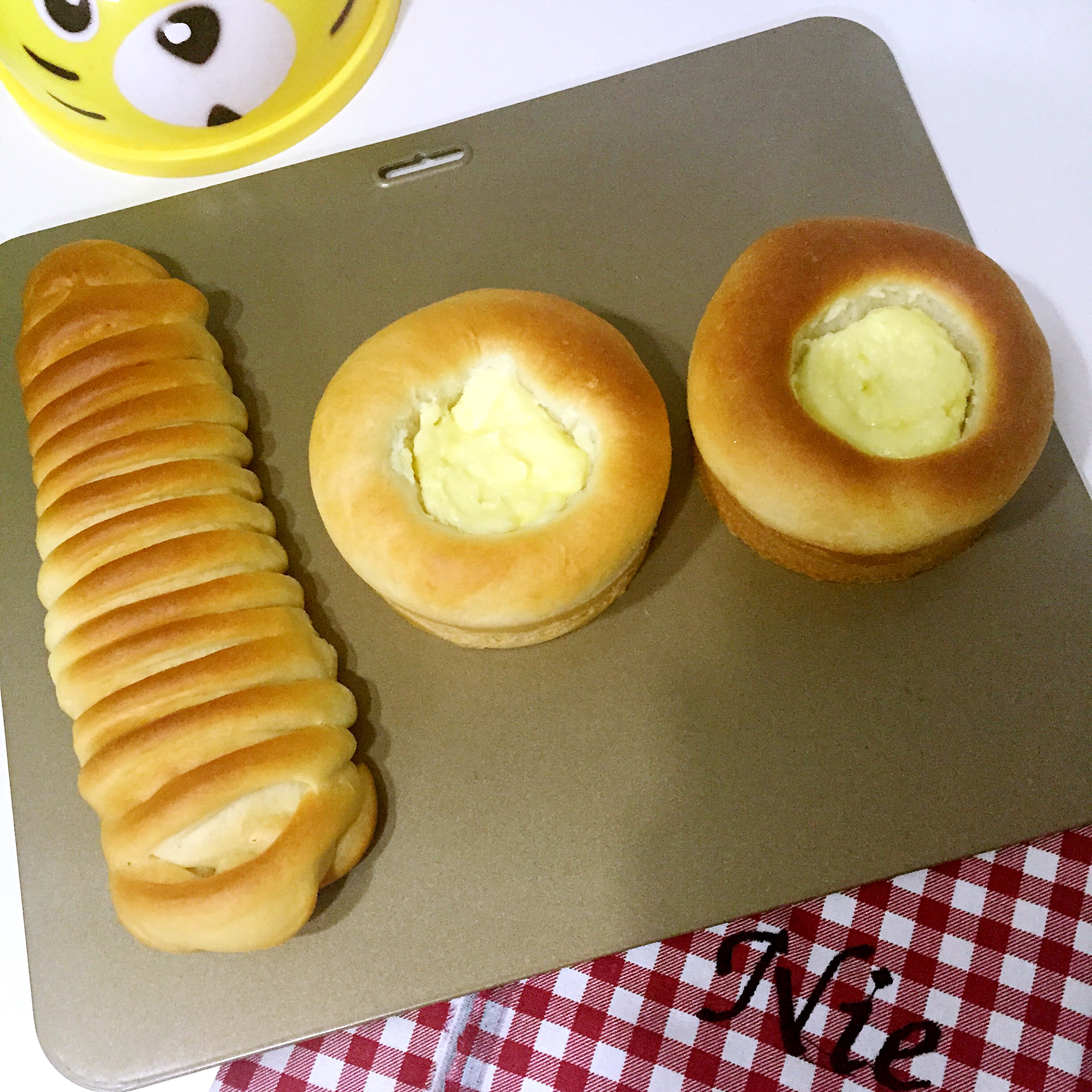 毛毛虫面包