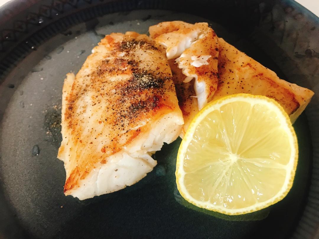 超简单低脂柠檬香煎龙利鱼（巴沙鱼）