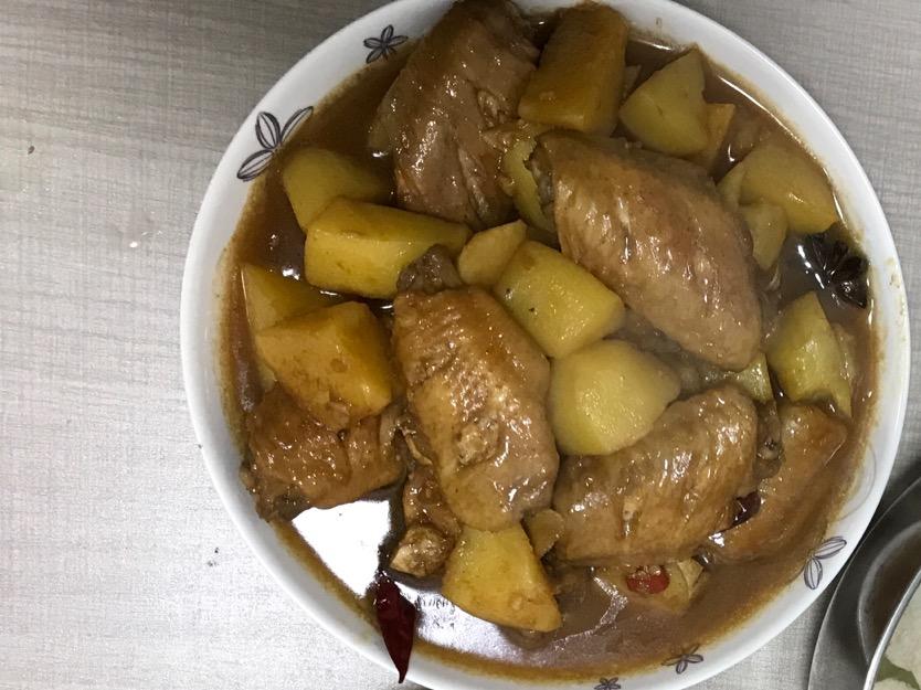土豆炖鸡翅（快手零失败）