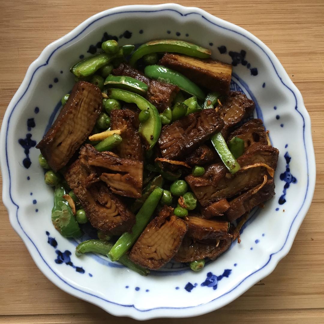 彩椒青豆炒香干