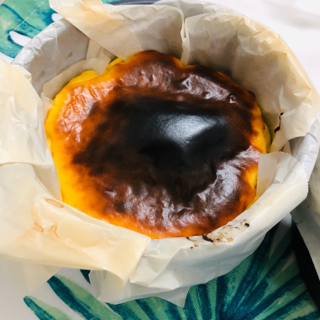 正宗巴斯克烧焦芝士蛋糕 Original Basque Burnt Cheesecake