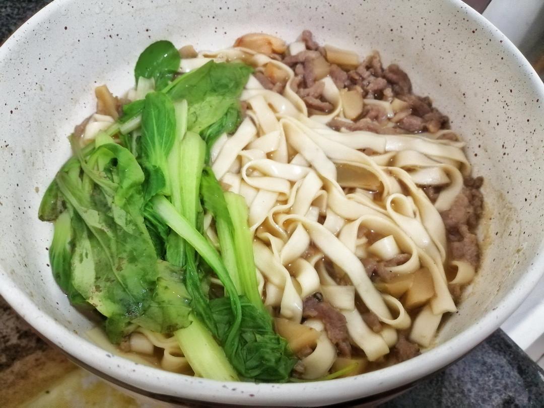 榨菜肉丝面