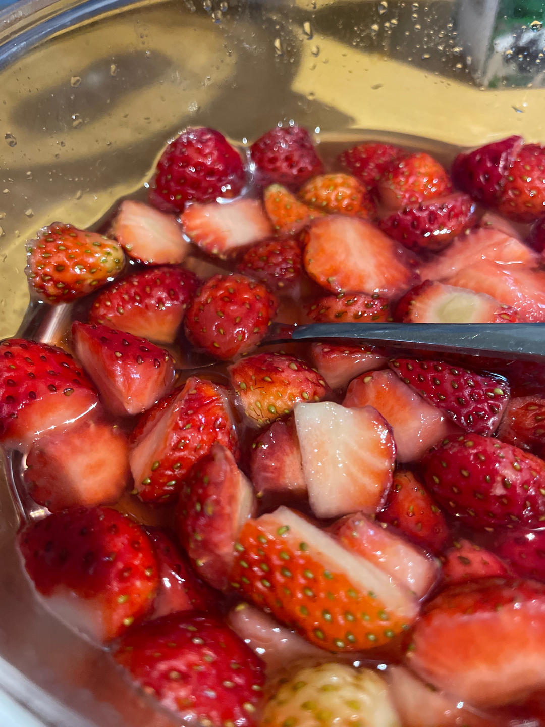 火爆韩国超Fresh的草莓鲜牛乳（不用熬草莓酱版本）