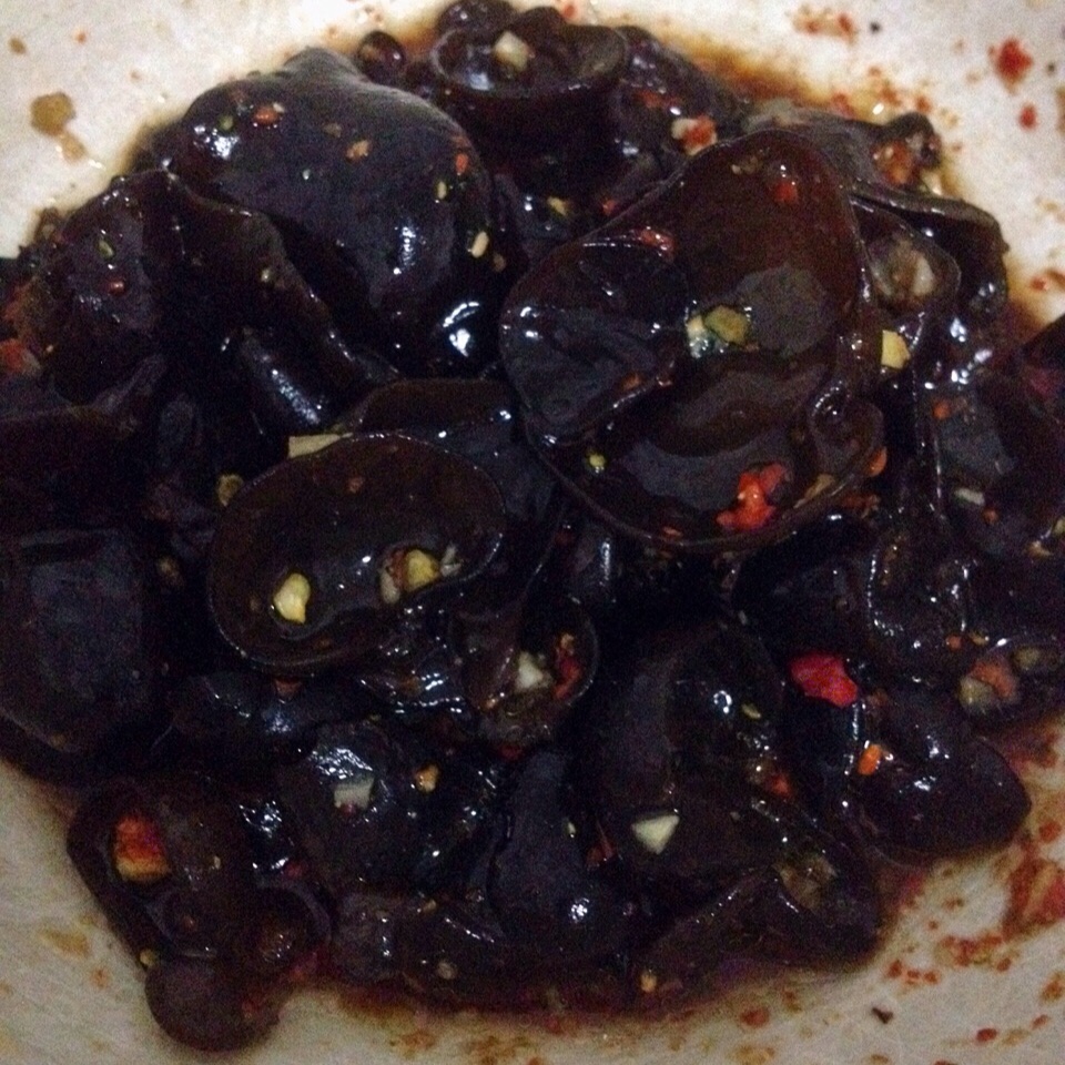 凉拌黑木耳
