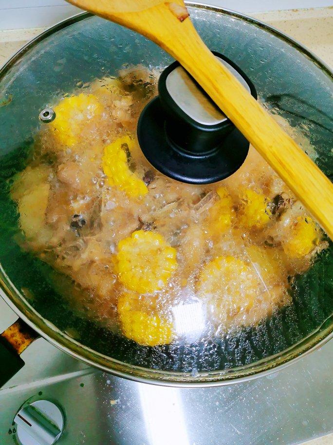 软糯鸡爪煲